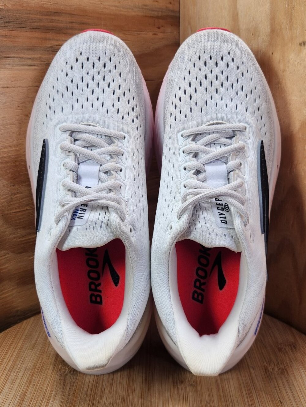Brooks Glycerin Max Womens White Running Shoes Sneakers Size 8.5 - Picture 7 of 10